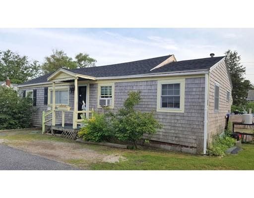 Primary Photo - 30 Roosevelt Rd