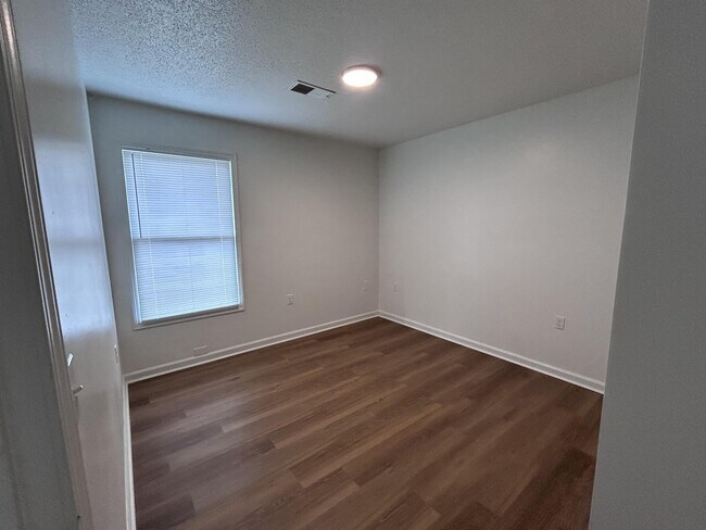 Foto del edificio - 47 Driftwood Cir