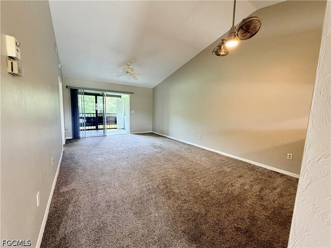 Foto del edificio - 13076 Cross Creek Ct
