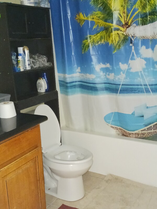 19501 28th St Unit 4, Long Beach, MS 39560 Room for Rent in Long