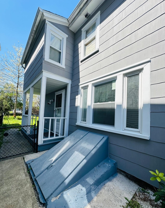 Building Photo - 30 W Hollenback Ave
