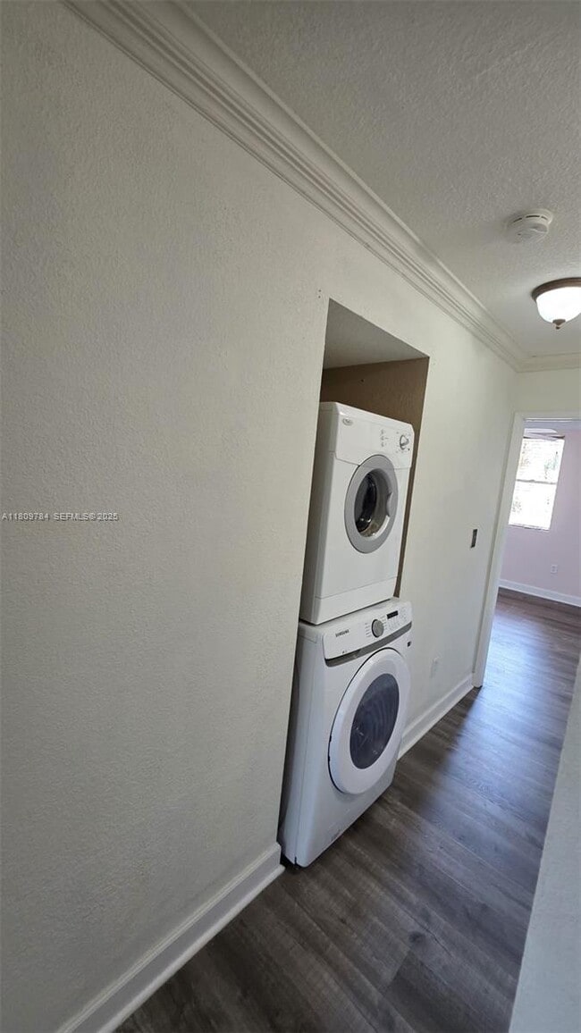 Building Photo - 3906 NW 90th Ave