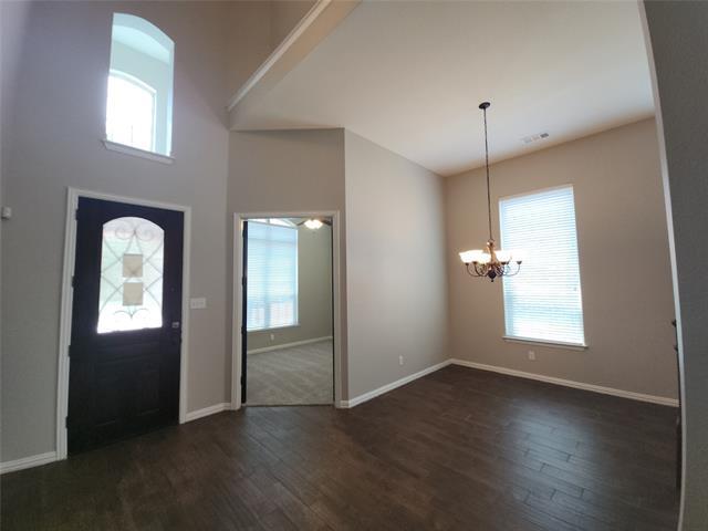 Building Photo - 1204 Wedgewood Dr