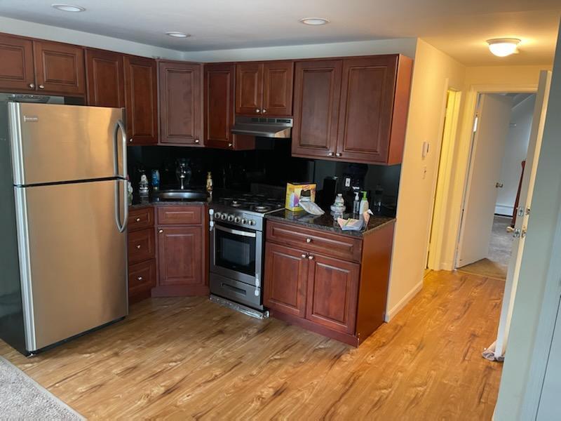 916 N Hamilton Ave, Lindenhurst, NY 11757 House Rental in Lindenhurst