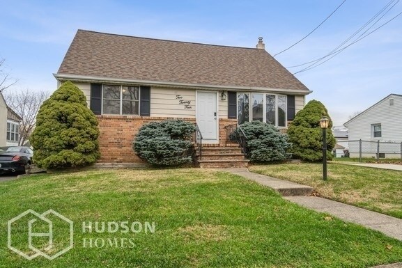 Primary Photo - 224 Hazelhurst Ave