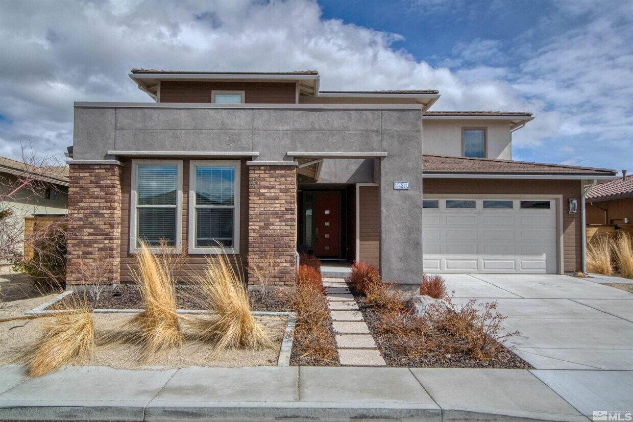 2740 Mylonite Ct, Sparks, NV 89436 Townhome Rentals in Sparks NV