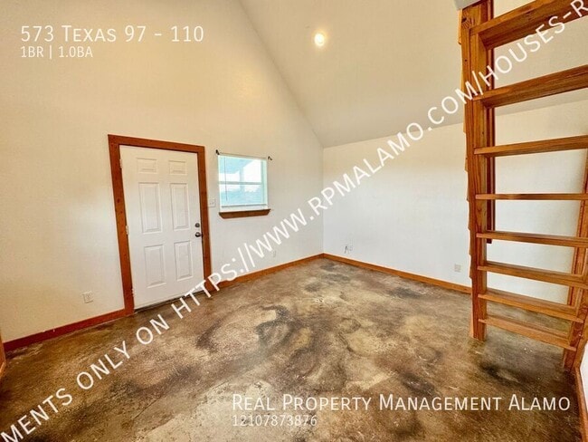 Building Photo - 573 TX-97