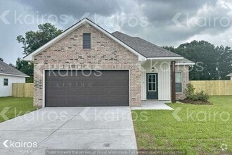 Building Photo - 102 Carencro St