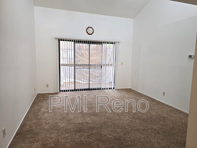 Foto del edificio - 2750 Plumas St