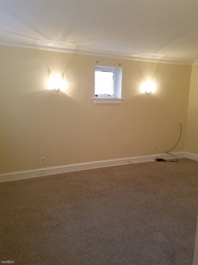 Foto del edificio - 4159 N Narragansett Ave