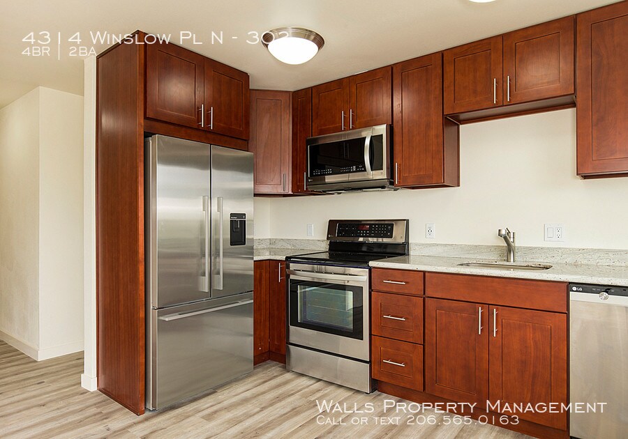 Primary Photo - Winslow Apartments- 302