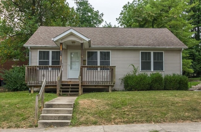 Photo - 505 S Highland Apartment