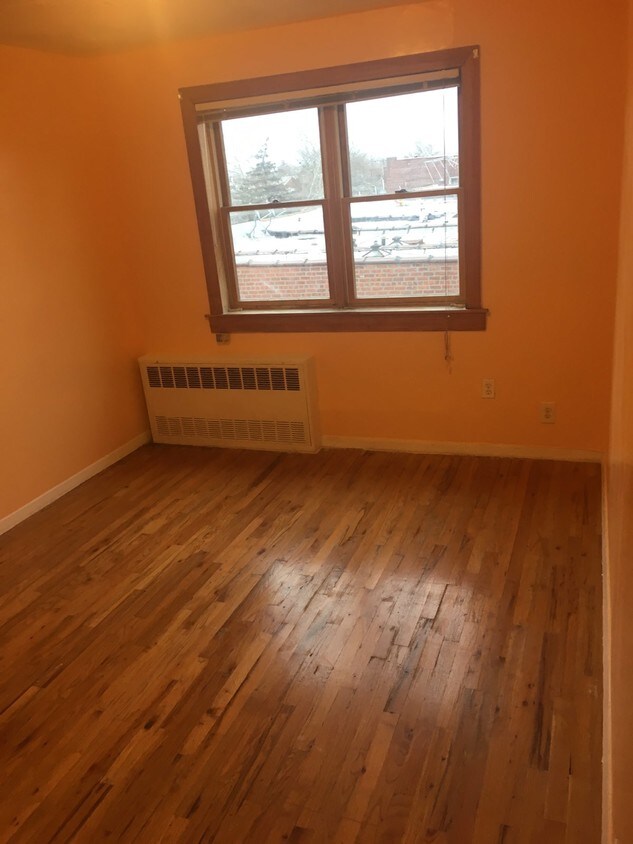 8216 Glenwood Rd, Brooklyn, NY 11236 Apartments in Brooklyn, NY