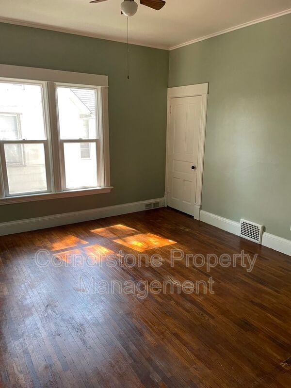 Building Photo - 1407 2nd Ave N