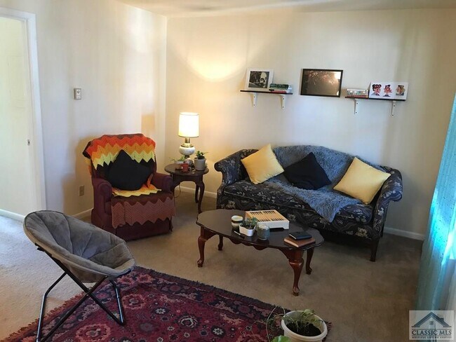 Foto del edificio - 635 Oglethorpe Ave