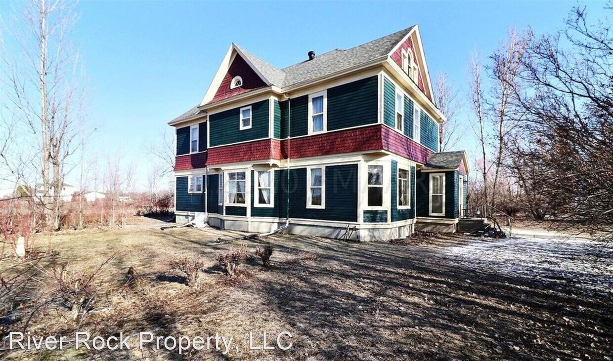 3 br, 4 bath House 6401 64th Avenue South House Rental in Horace