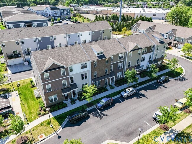 Building Photo - 4019 Grand Reserve Ln