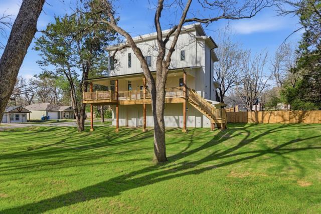 Foto del edificio - 819 Dubois St