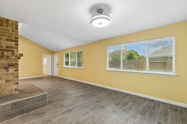 Foto del edificio - 2747 Sicklepod Dr