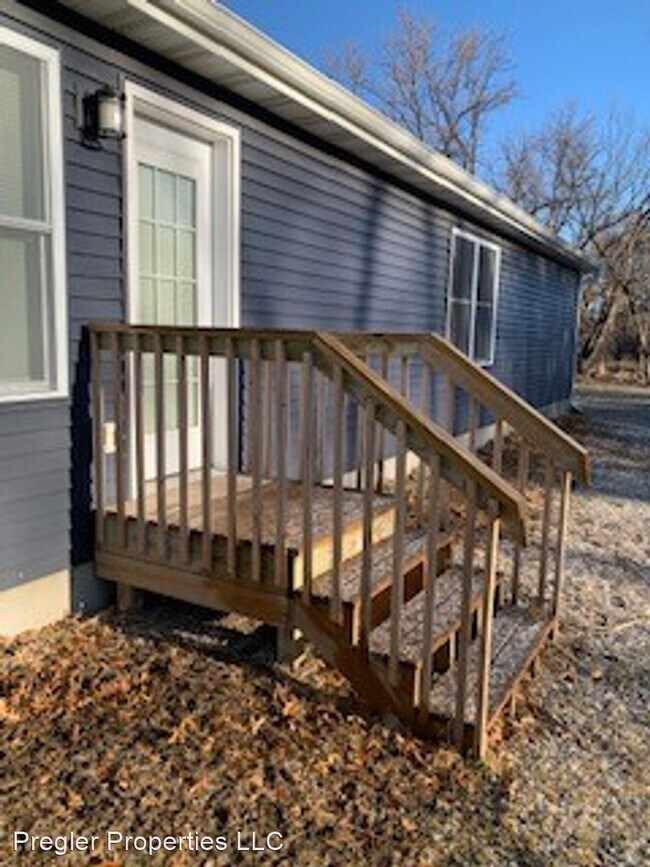 Building Photo - 2 br, 1 bath House - 2635 Cedar Terrace Dr.
