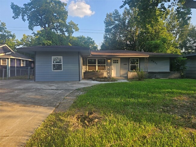 Building Photo - 6511 Beekman Rd
