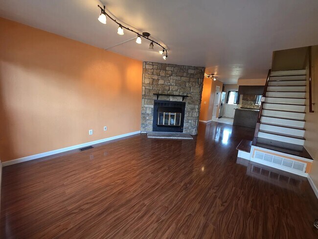 Foto del edificio - 9326 W Ontario Dr