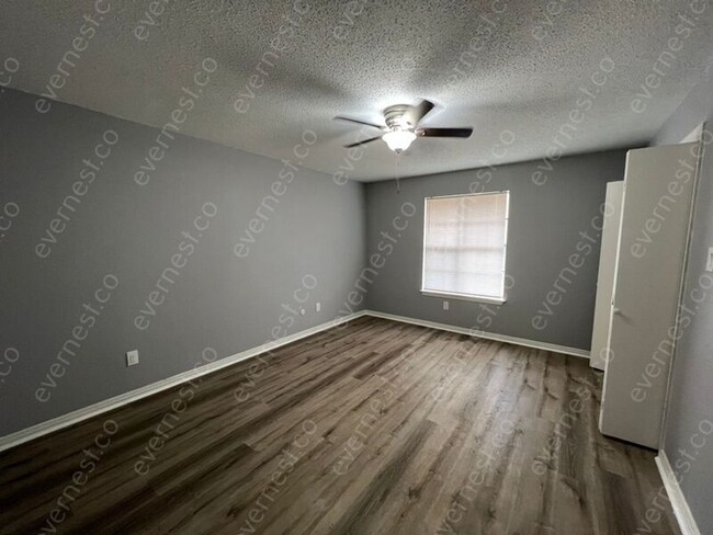 Building Photo - 1111 Brice Rd
