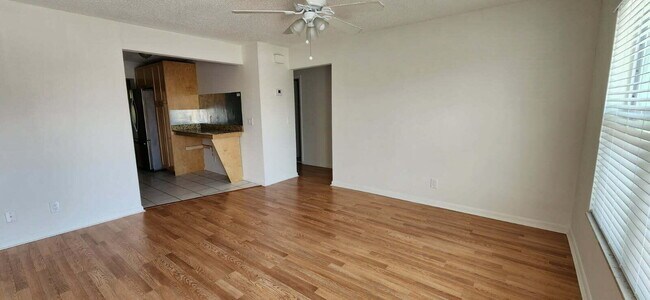 Foto del edificio - 3831 Beacon Hill Rd
