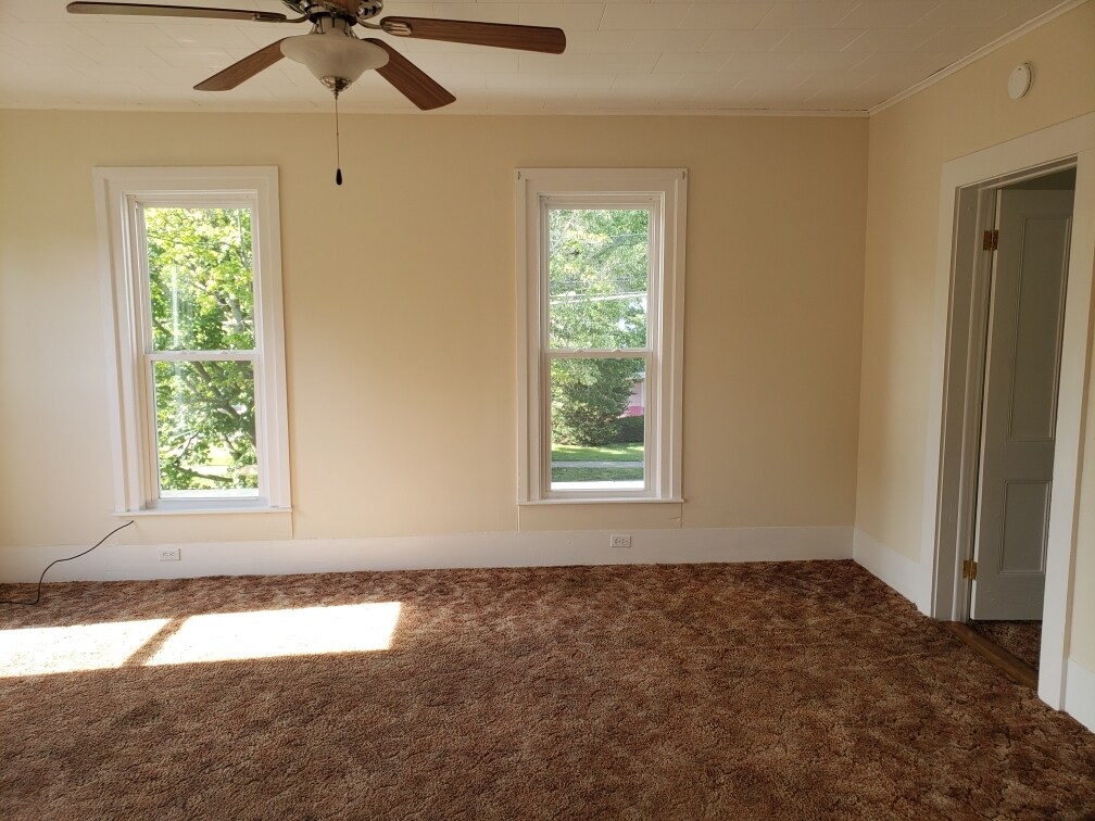 132 E William St, Bath, NY 14810 Townhome Rentals in Bath NY