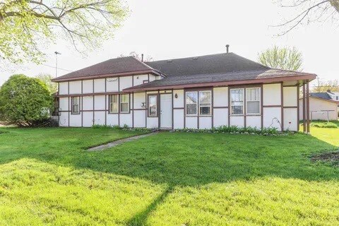Primary Photo - 803 Wadleigh St