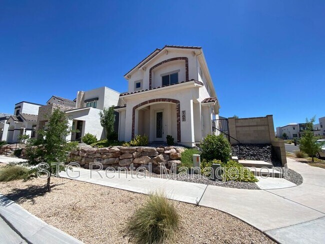 Building Photo - 767 W Scarlet Hill Dr