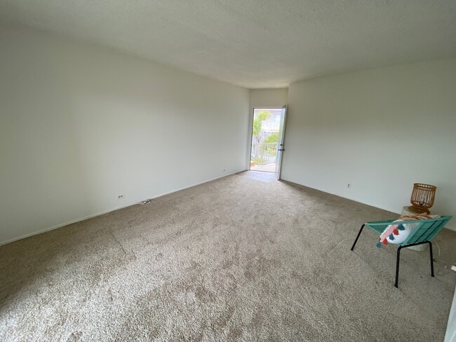 Living room (front door) - 5808 S Pacific Coast Hwy
