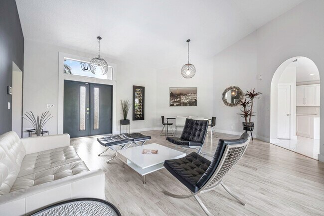 Foto del edificio - 10982 Ravel Ct