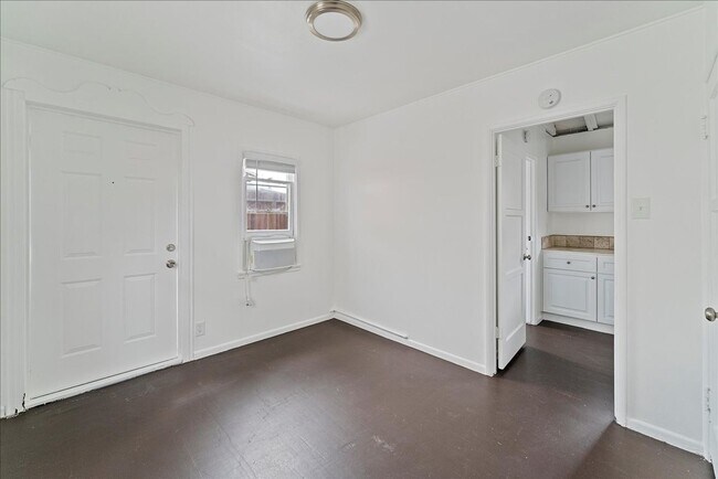 Foto del edificio - 1222-1230 Corona Street-1230