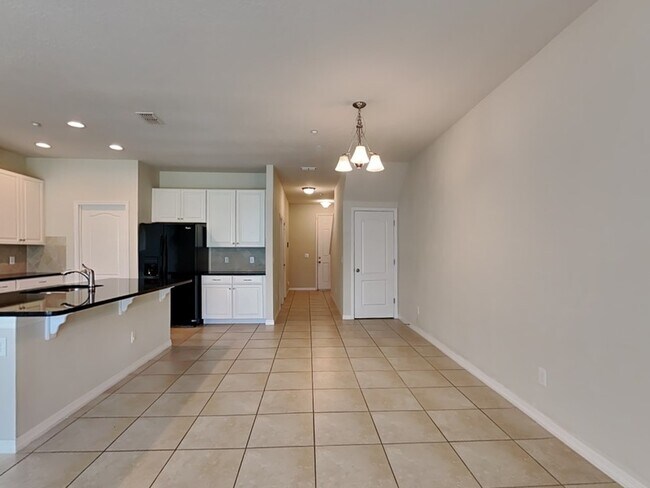 Foto del edificio - 7503 Aloma Pines Ct