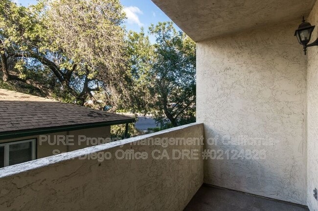 Building Photo - 4523 College Way