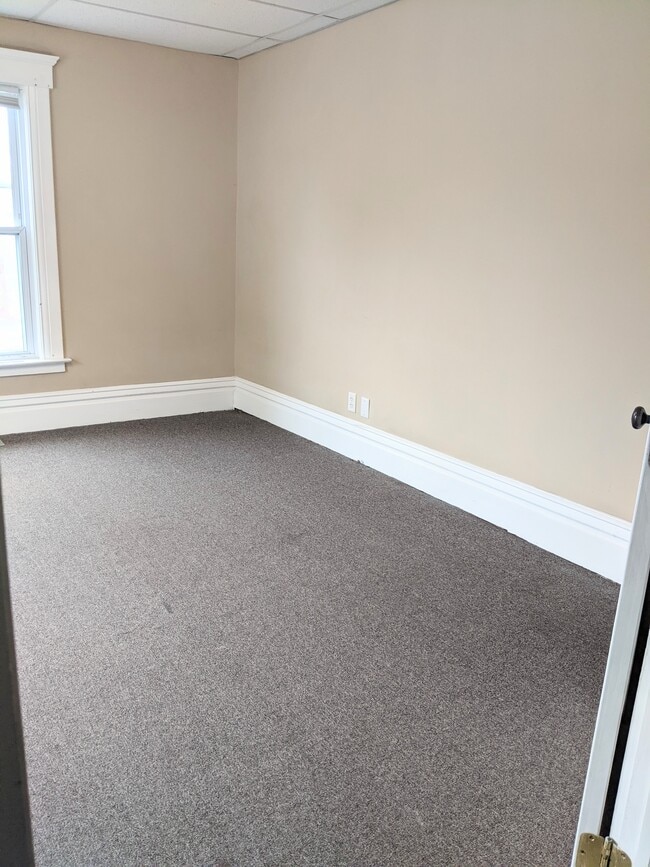 Fotografía del edificio - 501 N Walnut St