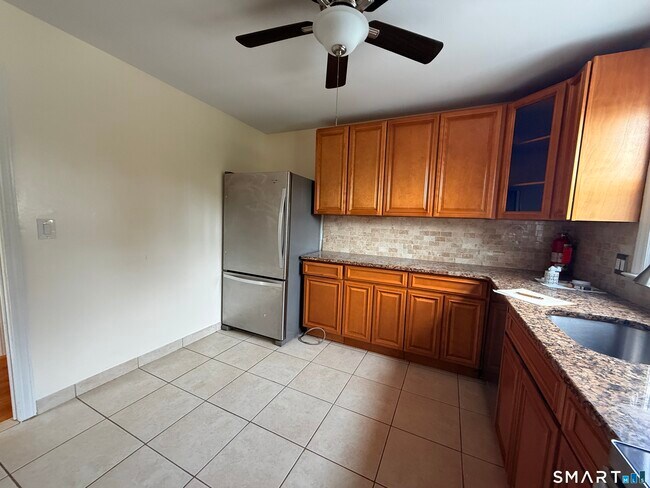 Foto del edificio - 40 Travis Ave