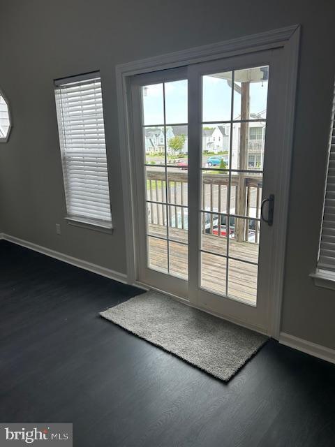 Foto del edificio - 318 Whittier Ct