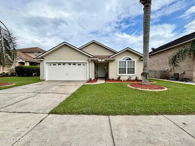 Building Photo - 9302 Prosperity Lake Dr
