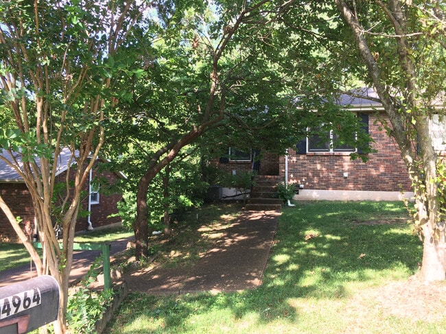 Building Photo - 4964 Sherman Oaks Dr