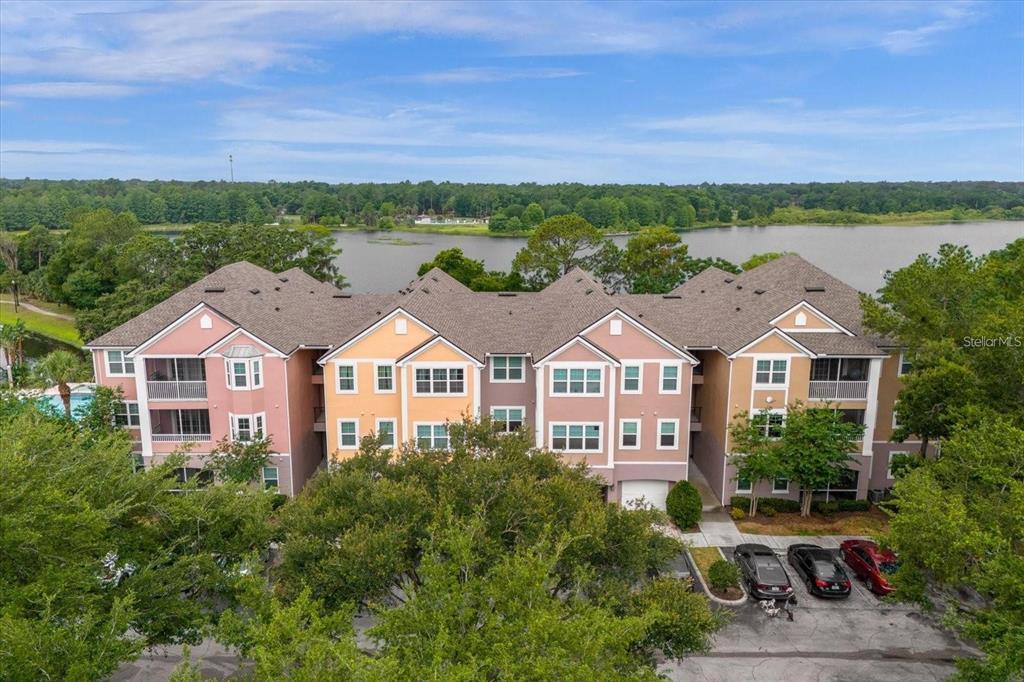 Foto principal - 3250 Corona Village Way