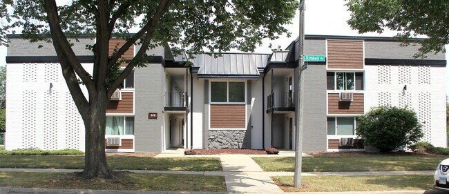 Foto del edificio - 329 Kimbell Ave