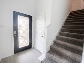 Building Photo - 5622 Tabula Rasa Dr