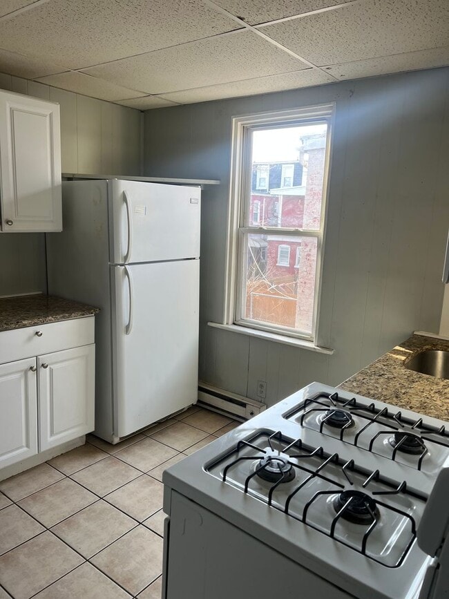 Foto del edificio - 218 E Liberty St