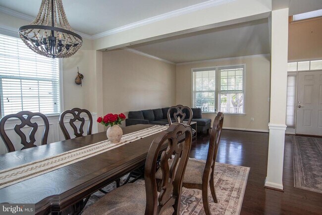 Foto del edificio - 20 Aster Ln