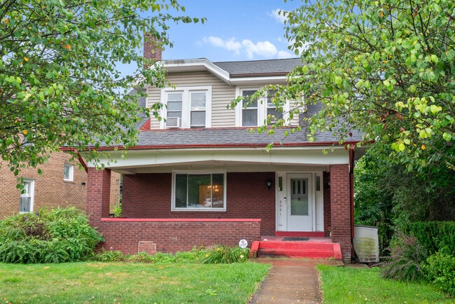 Building Photo - 3001 Mount Allister Rd