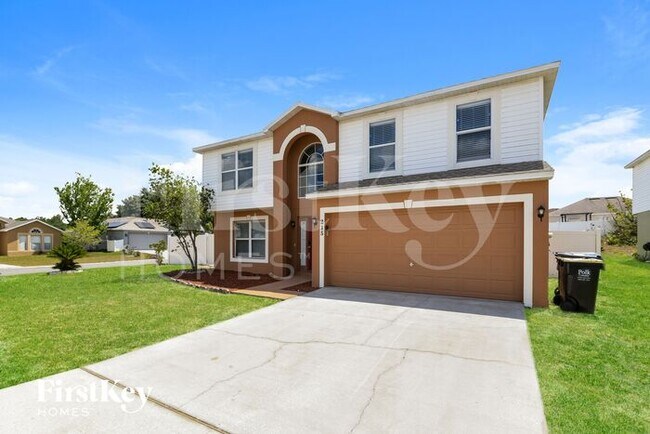 Building Photo - 215 Lobelia Dr