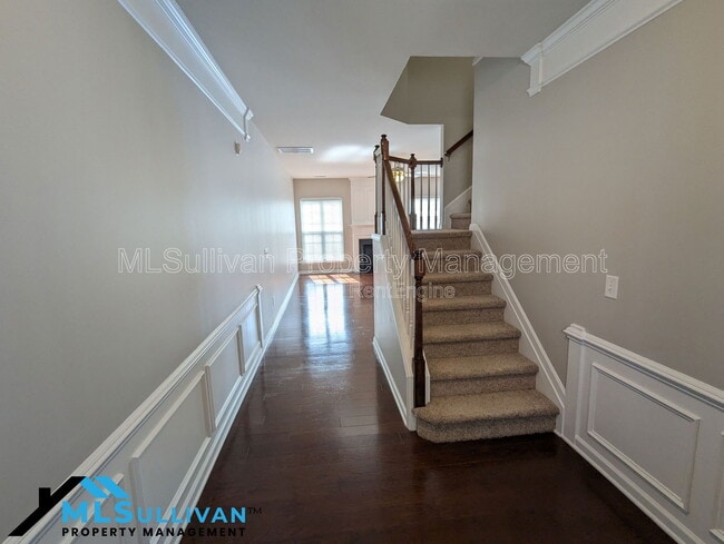 Foto del edificio - 8219 Saltwood Pl