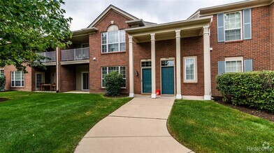 Building Photo - 3106 Chesapeake Cir